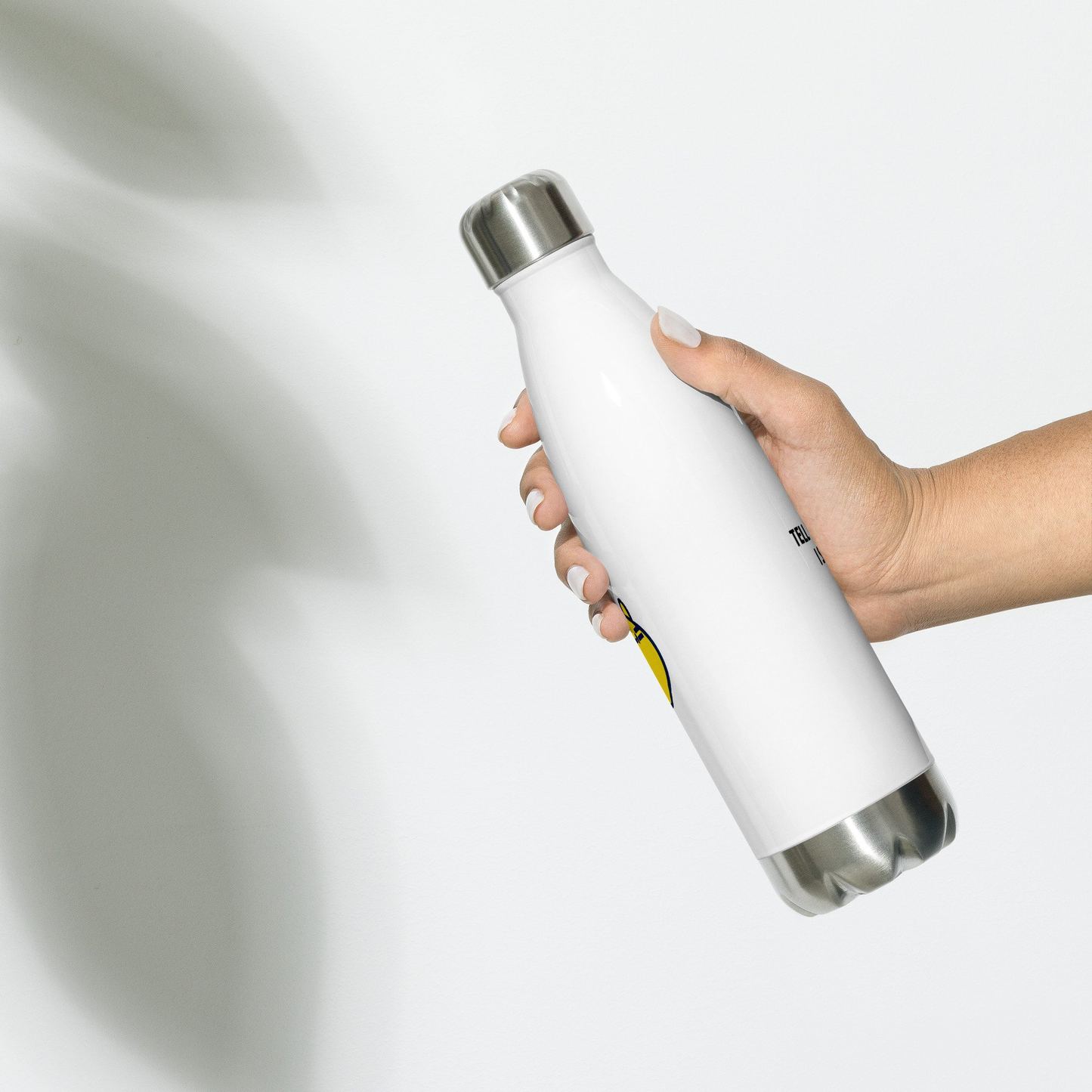 Stainless steel water bottle